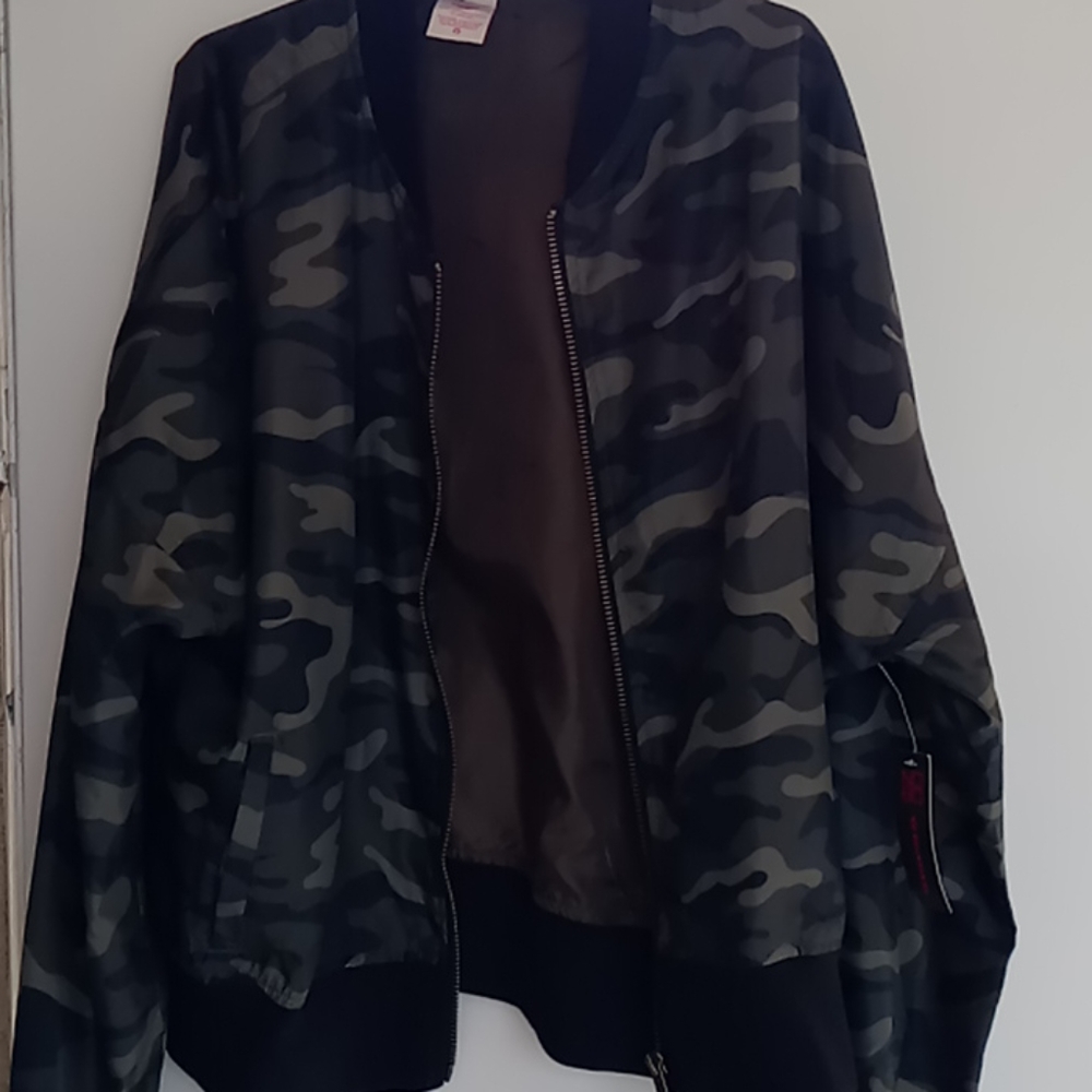 Cropped satin bomber jacket
